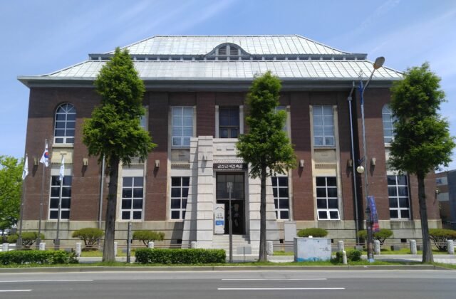 群山舊朝鮮銀行群山支店紅磚近代建築，全羅北道群山市