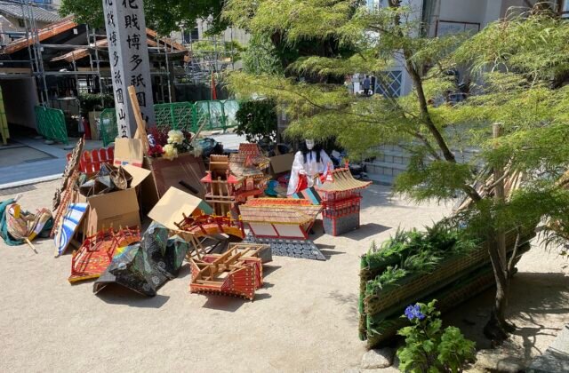 博多祇園山笠的舁き山笠，示意包車看追い山與串遊九州