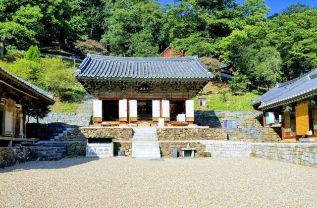 청양 칠갑산 장곡사 가람과 대웅전