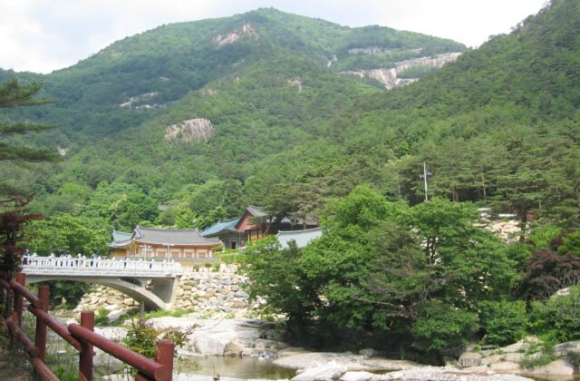 동해시 무릉계곡 삼화사