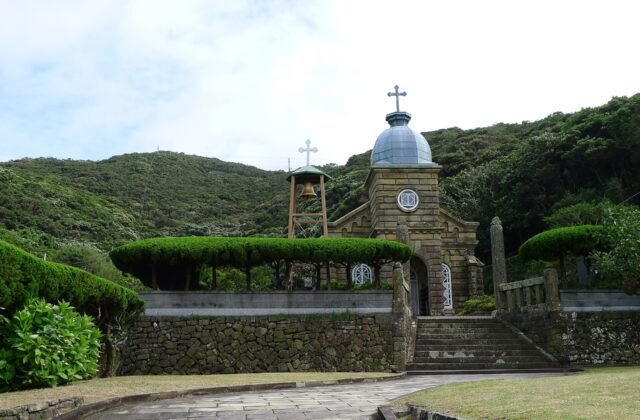 五島列島頭ヶ島天主堂的砂岩石造外觀