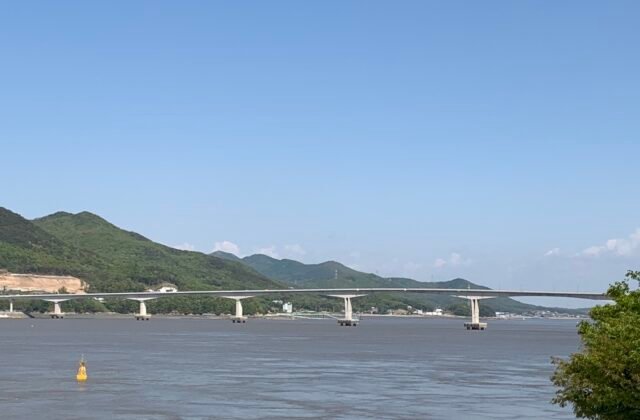 石毛大橋橫跨海峽連接江華島與石毛島全景